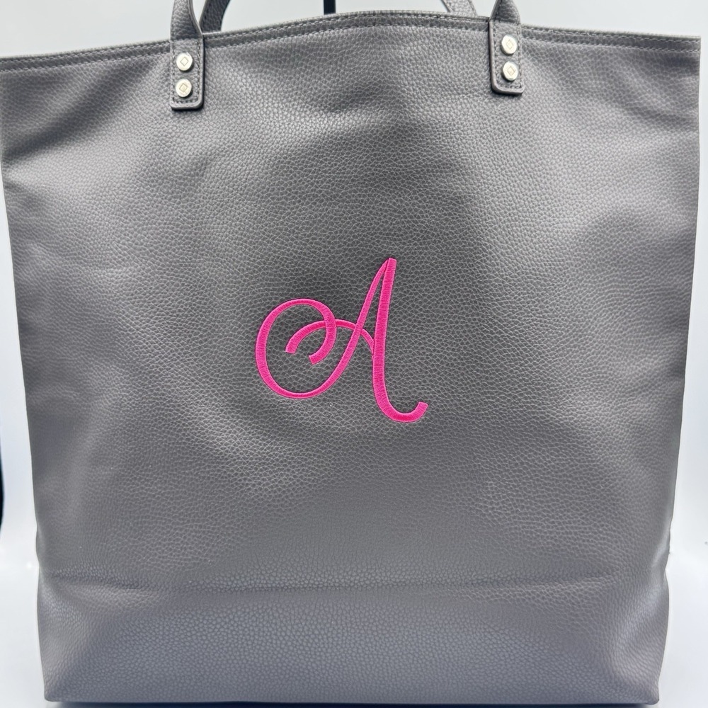 Jewell by Thirty-One Around Town Shoulder Tote Bag Grey w/ Polka Dots Emb. A NEW